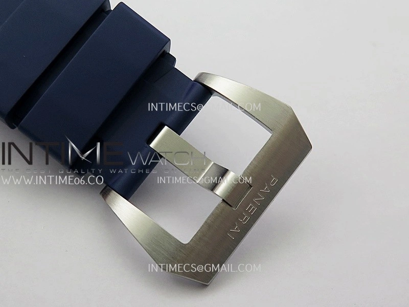 PAM1696 44mm Submersible VSF 1:1 Best Edition White Dial On Blue Rubber Strap P.900 Super Clone